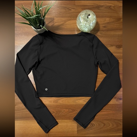 🍋 Lululemon Wonder Train Cropped Long Sleeve Shirt. 🍋 - Picture 5 of 7